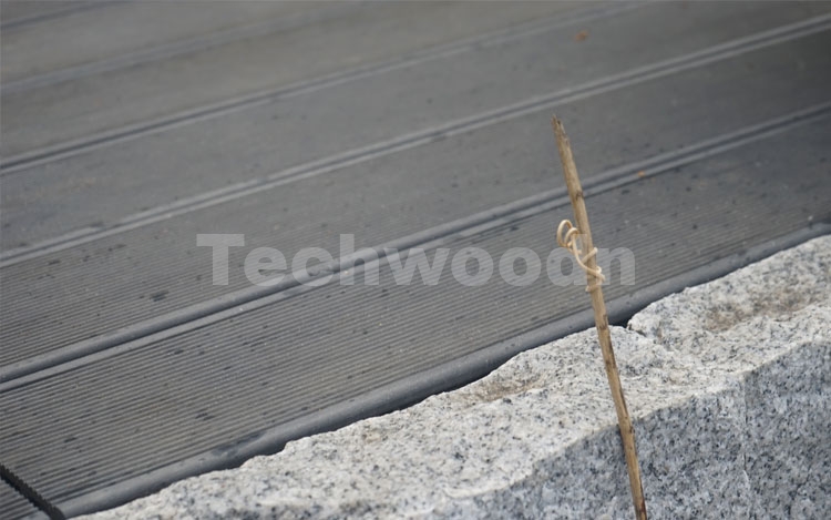 木塑地板保养维护